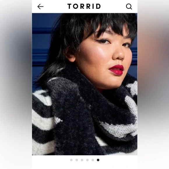 Torrid Black and White Star Scarf - Picture 3 of 6